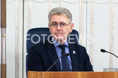  26.11.2025 WARSZAWA<br />
POSIEDZENIE SENATU<br />
N/Z MACIEJ ZYWNO<br />
 