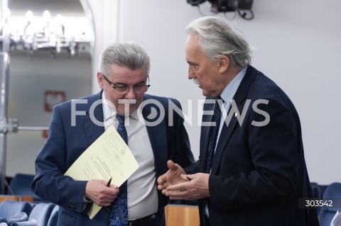  26.11.2025 WARSZAWA<br />
POSIEDZENIE SENATU<br />
N/Z LESZEK CZARNOBAJ JANUSZ PECHERZ<br />
 