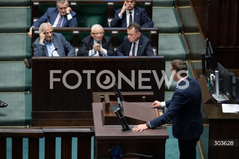  04.12.2025 WARSZAWA<br />
POSIEDZENIE SEJMU RP<br />
N/Z RYSZARD TERLECKI JAROSLAW KACZYNSKI ADAM SZLAPKA MARIUSZ BLASZCZAK<br />
 