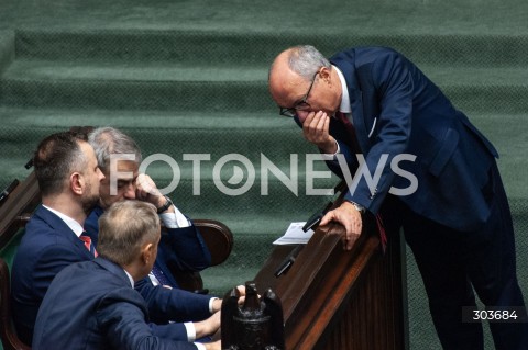  05.12.2025 WARSZAWA SEJM <br />
0512 POSIEDZENIE SEJMU<br />
N/Z WLODZIMIERZ CZARZASTY WLADYSLAW KOSINIAK KAMYSZ DONALD TUSK<br />
 