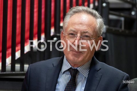  05.12.2025 WARSZAWA<br />
RADA KRAJOWA KOALICJI OBYWATELSKIEJ<br />
N/Z BARTLOMIEJ SIENKIEWICZ<br />
 