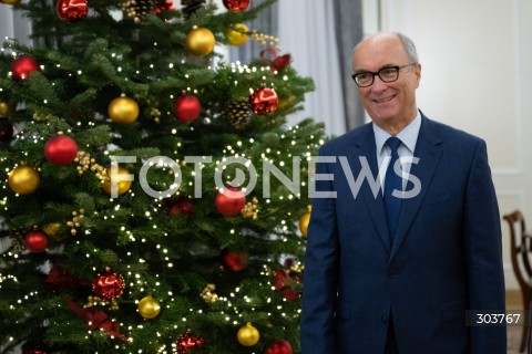  08.12.2025 WARSZAWA<br />BETLEJEMSKIE SWIATLO POKOJU W SEJMIE<br />N/Z MARSZALEK WLODZIMIERZ CZARZASTY<br /> 