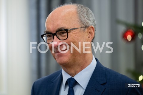  08.12.2025 WARSZAWA<br />BETLEJEMSKIE SWIATLO POKOJU W SEJMIE<br />N/Z MARSZALEK WLODZIMIERZ CZARZASTY<br /> 