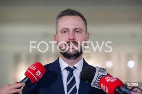  11.12.2025 WARSZAWA<br />KONFERENCJA WLADYSLAWA KOSINIAKA KAMYSZA<br />N/Z WLADYSLAW KOSINIAK KAMYSZ<br /> 