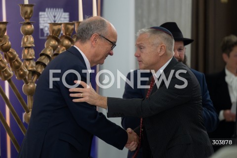  15.12.2025 WARSZAWA<br />UROCZYSTOSC ZAPALENIA MENORY CHANUKOWEJ W SEJMIE<br />N/Z WLODZIMIERZ CZARZASTY THOMAS ROSE<br /> 