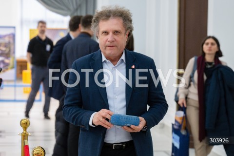  19.12.2025 WARSZAWA SEJM <br />DZIEN W SEJMIE<br />N/Z JACEK KARNOWSKI<br /> 