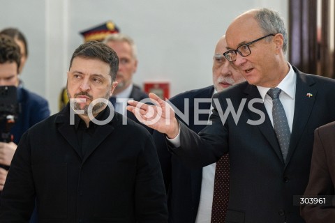  19.12.2025 WARSZAWA SEJM <br />DZIEN W SEJMIE<br />N/Z WOLODYMYR ZELENSKI WLODZIMIERZ CZARZASTY<br /> 