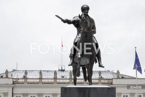  03.01.2026 WARSZAWA<br />UROCZYSTA ZMIANA FLAGI NAD PALACEM PREZYDENCKIM<br />N/Z PALAC PREZYDENCKI<br /> 