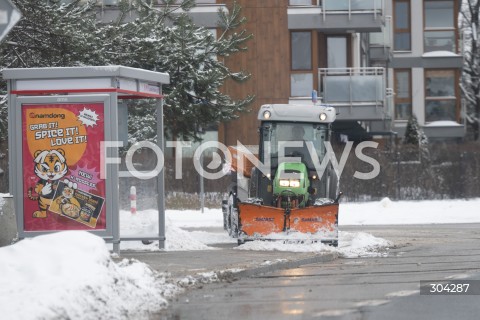  11.01.2026 WARSZAWA<br />ZIMA W MIESCIE<br />N/Z ODSNIEZANIE CHODNIKOW<br /> 