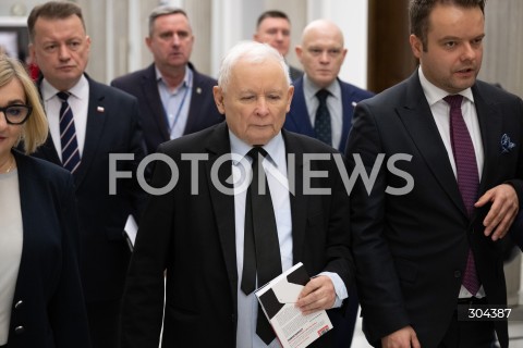 23.01.2026 WARSZAWA SEJM <br />POSIEDZENIE SEJMU RP<br />N/Z JAROSLAW KACZYNSKI RAFAL BOCHENEK MARIUSZ BLASZCZAK<br /> 