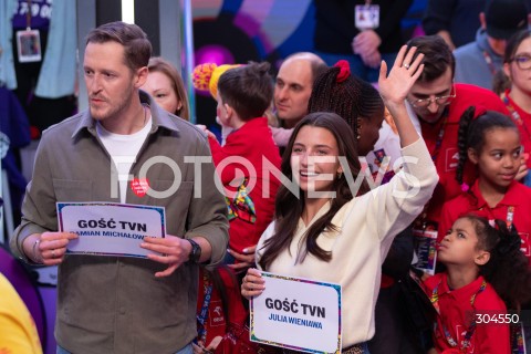  25.01.2026 WARSZAWA<br />34. FINAL WIELKIEJ ORKIESTRY SWIATECZNEJ POMOCY<br />N/Z DAMIAN MICHALOWSKI JULIA WIENIAWA<br /> 