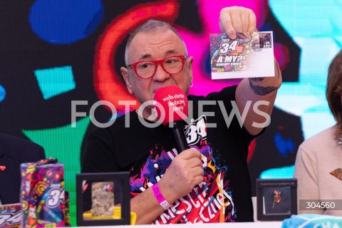  25.01.2026 WARSZAWA<br />34. FINAL WIELKIEJ ORKIESTRY SWIATECZNEJ POMOCY<br />N/Z JERZY JUREK OWSIAK POCZTOWKA WOSP<br /> 