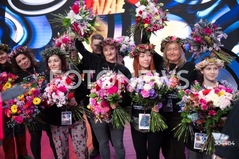  25.01.2026 WARSZAWA<br />34. FINAL WIELKIEJ ORKIESTRY SWIATECZNEJ POMOCY<br />N/Z WOLONTARIUSZE KWIATY<br /> 