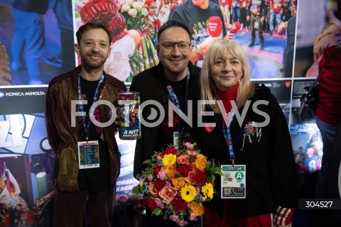  25.01.2026 WARSZAWA<br />34. FINAL WIELKIEJ ORKIESTRY SWIATECZNEJ POMOCY<br />N/Z SEBASTIAN SZARAT MARIUSZ KOZAK MARIOLA KOZAK<br /> 