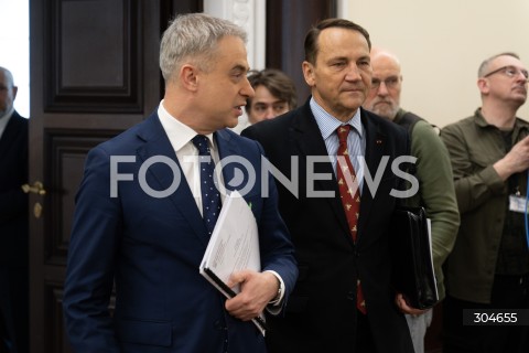  27.01.2026 WARSZAWA<br />POSIEDZENIE RADY MINISTROW<br />N/Z KRZYSZTOF GAWKOWSKI RADOSLAW SIKORSKI<br />FOT. MARCIN BANASZKIEWICZ / FOTONEWS  