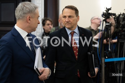  27.01.2026 WARSZAWA<br />POSIEDZENIE RADY MINISTROW<br />N/Z KRZYSZTOF GAWKOWSKI RADOSLAW SIKORSKI<br />FOT. MARCIN BANASZKIEWICZ / FOTONEWS  
