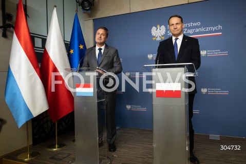  30.01.2026 WARSZAWA<br />KONFERENCJA PRASOWA RADOSLAWA SIKORSKIEGO Z MINISTREM SPRAW ZAGRANICZNYCH LUKSEMBURGA XAVIEREM BETTELEM<br /><br />PRESS CONFERENCE OF RADOSLAW SIKORSKI WITH THE MINISTER OF FOREIGN AFFAIRS OF LUXEMBOURG XAVIER BETTEL<br />N/Z XAVIER BETTEL RADOSLAW SIKORSKI<br />FOT. MARCIN BANASZKIEWICZ / FOTONEWS  
