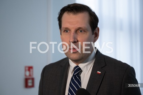  23.02.2026 WARSZAWA<br />KONFERENCJA PRASOWA EUROPOSLOW PIS<br />N/Z TOBIASZ BOCHENSKI<br />FOT. MARCIN BANASZKIEWICZ/FOTONEWS  