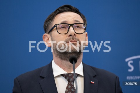  23.02.2026 WARSZAWA<br />KONFERENCJA PRASOWA EUROPOSLOW PIS<br />N/Z DANIEL OBAJTEK<br />FOT. MARCIN BANASZKIEWICZ/FOTONEWS  
