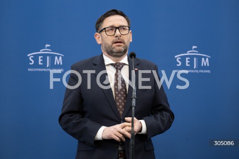  23.02.2026 WARSZAWA<br />KONFERENCJA PRASOWA EUROPOSLOW PIS<br />N/Z DANIEL OBAJTEK<br />FOT. MARCIN BANASZKIEWICZ/FOTONEWS  