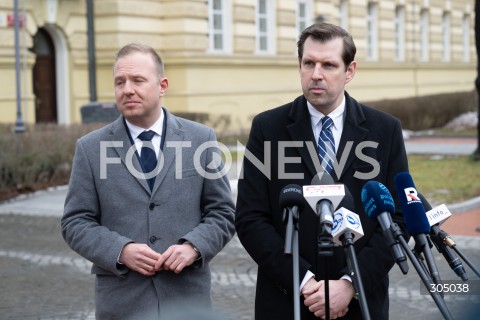  23.02.2026 WARSZAWA<br />KONFERENCJA PRASOWA TOBIASZA BOCHENSKIEGO<br />N/Z TOBIASZ BOCHENSKI MATEUSZ KURZAJEWSKI<br />FOT. MARCIN BANASZKIEWICZ/FOTONEWS  
