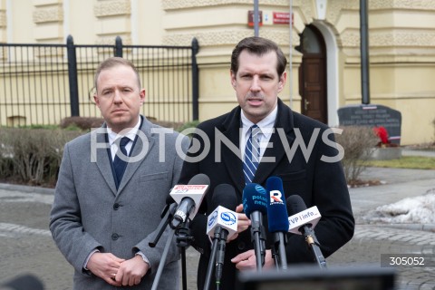  23.02.2026 WARSZAWA<br />KONFERENCJA PRASOWA TOBIASZA BOCHENSKIEGO<br />N/Z TOBIASZ BOCHENSKI MATEUSZ KURZAJEWSKI<br />FOT. MARCIN BANASZKIEWICZ/FOTONEWS  