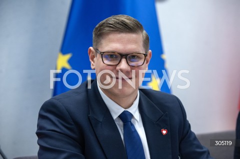  25.02.2026 WARSZAWA<br />POSIEDZENIE SEJMOWEJ KOMISJI PRAW CZLOWIEKA I SPRAWIEDLIWOSCI<br />N/Z PATRYK JASKULSKI<br /> 