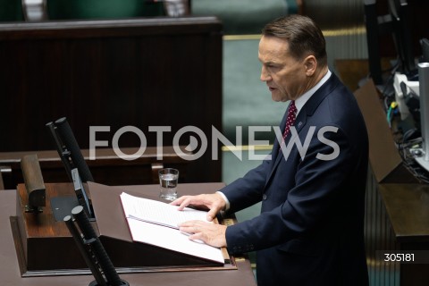  26.02.2026 WARSZAWA<br />POSIEDZENIE SEJMU<br />EXPOSE MINISTRA SPRAW ZAGRANICZNYCH<br />N/Z RADOSLAW SIKORSKI<br />FOT. MARCIN BANASZKIEWICZ/FOTONEWS  