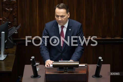  26.02.2026 WARSZAWA<br />POSIEDZENIE SEJMU<br />EXPOSE MINISTRA SPRAW ZAGRANICZNYCH<br />N/Z RADOSLAW SIKORSKI<br />FOT. MARCIN BANASZKIEWICZ/FOTONEWS  