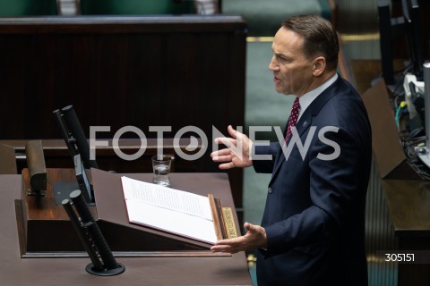 Expose ministra spraw zagranicznych Radosława Sikorskiego w Warszawie