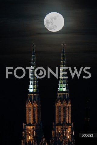  03.03.2026 WARSZAWA<br />PELNIA KSIEZYCA<br />N/Z KSIEZYC W PEŁNI<br />FOT. MARCIN BANASZKIEWICZ/FOTONEWS  