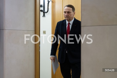  07.03.2026 WARSZAWA<br />KONFERENCJA PRASOWA MINISTRA SPRAW ZAGRANICZNYCH I MINISTRA SPORTU I TURYSTYKI<br />N/Z RADOSLAW SIKORSKI<br />FOT. MARCIN BANASZKIEWICZ/FOTONEWS  