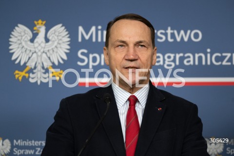  07.03.2026 WARSZAWA<br />KONFERENCJA PRASOWA MINISTRA SPRAW ZAGRANICZNYCH I MINISTRA SPORTU I TURYSTYKI<br />N/Z RADOSLAW SIKORSKI<br />FOT. MARCIN BANASZKIEWICZ/FOTONEWS  