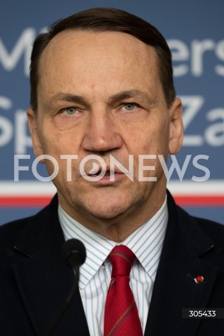  07.03.2026 WARSZAWA<br />KONFERENCJA PRASOWA MINISTRA SPRAW ZAGRANICZNYCH I MINISTRA SPORTU I TURYSTYKI<br />N/Z RADOSLAW SIKORSKI<br />FOT. MARCIN BANASZKIEWICZ/FOTONEWS  