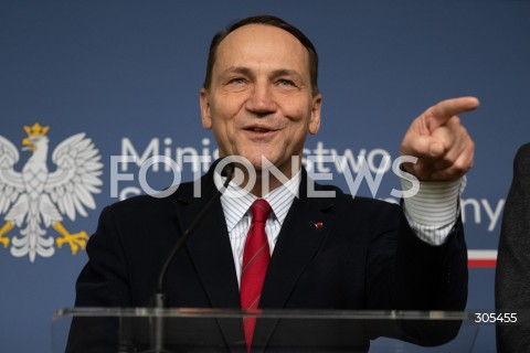  07.03.2026 WARSZAWA<br />KONFERENCJA PRASOWA MINISTRA SPRAW ZAGRANICZNYCH I MINISTRA SPORTU I TURYSTYKI<br />N/Z RADOSLAW SIKORSKI<br />FOT. MARCIN BANASZKIEWICZ/FOTONEWS  