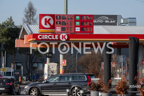 Drożeje paliwo na stacjach w Warszawie