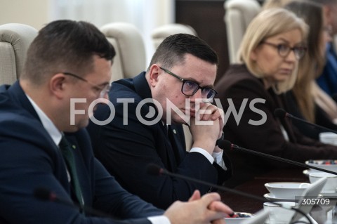  13.03.2026 WARSZAWA<br />NADZWYCZAJNE POSIEDZENIE RADY MINISTROW<br />N/Z MILOSZ MOTYKA<br /> 