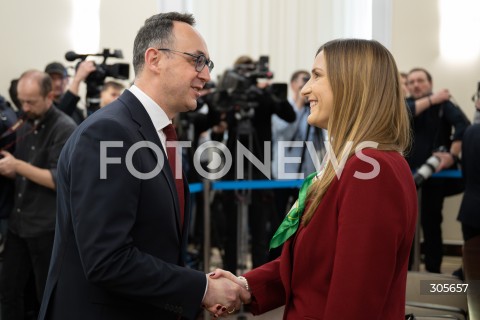 13.03.2026 WARSZAWA<br />NADZWYCZAJNE POSIEDZENIE RADY MINISTROW<br />N/Z DARIUSZ KLIMCZAK MAGDALENA SOBKOWIAK CZARNECKA<br />FOT. MARCIN BANASZKIEWICZ/FOTONEWS  