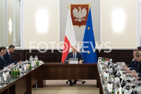  13.03.2026 WARSZAWA<br />NADZWYCZAJNE POSIEDZENIE RADY MINISTROW<br />N/Z PREMIER DONALD TUSK<br />FOT. MARCIN BANASZKIEWICZ/FOTONEWS  