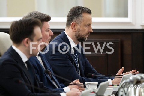  13.03.2026 WARSZAWA<br />NADZWYCZAJNE POSIEDZENIE RADY MINISTROW<br />N/Z WLADYSLAW KOSINIAK KAMYSZ<br />FOT. MARCIN BANASZKIEWICZ/FOTONEWS  