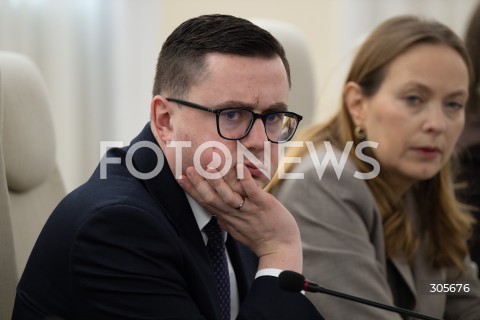  13.03.2026 WARSZAWA<br />NADZWYCZAJNE POSIEDZENIE RADY MINISTROW<br />N/Z MILOSZ MOTYKA<br />FOT. MARCIN BANASZKIEWICZ/FOTONEWS  