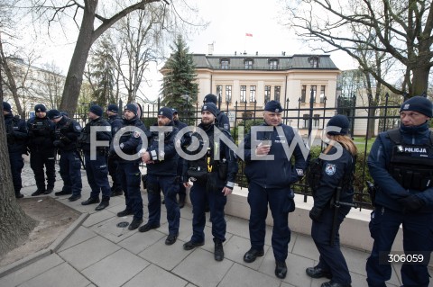  09.04.2026 WARSZAWA<br />TRYBUNAL KONSTYTUCYJNY<br />N/Z UCZESTNICY WYDARZENIA POLICJA<br /> 