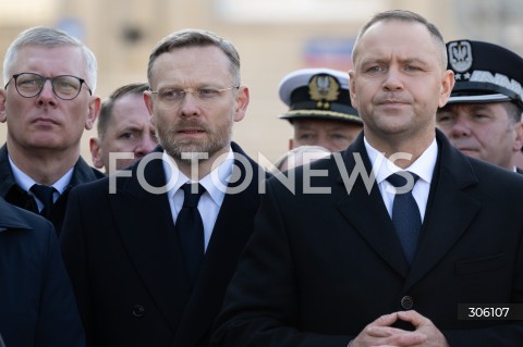  10.04.2026 WARSZAWA<br />OBCHODY ROCZNICY KATASTROFY SMOLENSKIEJ<br />N/Z SLAWOMIR CENCKIEWICZ ZBIGNIEW BOGUCKI PREZYDENT KAROL NAWROCKI<br />FOT. MARCIN BANASZKIEWICZ/FOTONEWS  