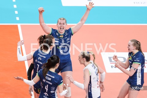  11.04.2026 RZESZOW <br />SIATKOWKA <br />TAURONLIGA LIGA SIATKOWKI KOBIET LSK 2025/2026 <br />CWIERCFINAL - MECZ NR 3<br />POLISH WOMEN VOLLEYBALL LEAGUE <br />MECZ KS DEVELOPRES RZESZOW - BKS BOSTIK ZGO BIELSKO BIALA<br />N/Z KERTU LAAK MARTYNA BOROWCZAK RADOSC EMOCJE <br /> 