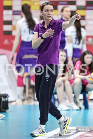  11.04.2026 RZESZOW <br />SIATKOWKA <br />TAURONLIGA LIGA SIATKOWKI KOBIET LSK 2025/2026 <br />CWIERCFINAL - MECZ NR 3<br />POLISH WOMEN VOLLEYBALL LEAGUE <br />MECZ KS DEVELOPRES RZESZOW - BKS BOSTIK ZGO BIELSKO BIALA<br />N/Z JELENA BLAGOJEVIC - I TRENER ( HEAD COACH ) SYLWETKA <br /> 