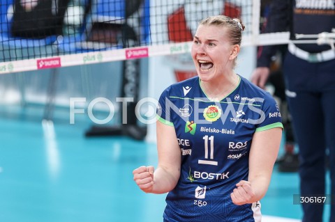  11.04.2026 RZESZOW <br />SIATKOWKA <br />TAURONLIGA LIGA SIATKOWKI KOBIET LSK 2025/2026 <br />CWIERCFINAL - MECZ NR 3<br />POLISH WOMEN VOLLEYBALL LEAGUE <br />MECZ KS DEVELOPRES RZESZOW - BKS BOSTIK ZGO BIELSKO BIALA<br />N/Z KERTU LAAK SYLWETKA RADOSC EMOCJE <br /> 
