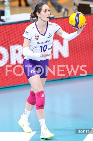  11.04.2026 RZESZOW <br />SIATKOWKA <br />TAURONLIGA LIGA SIATKOWKI KOBIET LSK 2025/2026 <br />CWIERCFINAL - MECZ NR 3<br />POLISH WOMEN VOLLEYBALL LEAGUE <br />MECZ KS DEVELOPRES RZESZOW - BKS BOSTIK ZGO BIELSKO BIALA<br />N/Z KATARZYNA WENERSKA SYLWETKA <br /> 