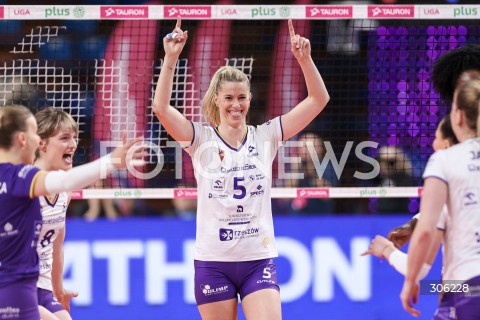  11.04.2026 RZESZOW <br />SIATKOWKA <br />TAURONLIGA LIGA SIATKOWKI KOBIET LSK 2025/2026 <br />CWIERCFINAL - MECZ NR 3<br />POLISH WOMEN VOLLEYBALL LEAGUE <br />MECZ KS DEVELOPRES RZESZOW - BKS BOSTIK ZGO BIELSKO BIALA<br />N/Z LAURA HEYRMAN JULITA PIASECKA RADOSC EMOCJE SYLWETKA <br /> 