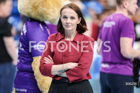  11.04.2026 RZESZOW <br />SIATKOWKA <br />TAURONLIGA LIGA SIATKOWKI KOBIET LSK 2025/2026 <br />CWIERCFINAL - MECZ NR 3<br />POLISH WOMEN VOLLEYBALL LEAGUE <br />MECZ KS DEVELOPRES RZESZOW - BKS BOSTIK ZGO BIELSKO BIALA<br />N/Z EWA WALAS <br /> 