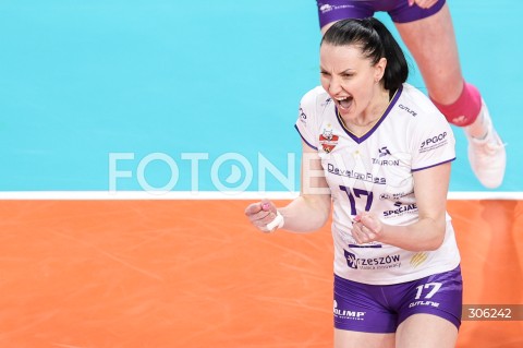  15.04.2026 RZESZOW <br />SIATKOWKA <br />TAURONLIGA LIGA SIATKOWKI KOBIET LSK 2025/2026 <br />FINAL - MECZ NR 1<br />POLISH WOMEN VOLLEYBALL LEAGUE <br />MECZ KS DEVELOPRES RZESZOW - PGE BUDOWLANI LODZ<br />N/Z SVITLANA DORSMAN RADOSC EMOCJE SYLWETKA <br /> 